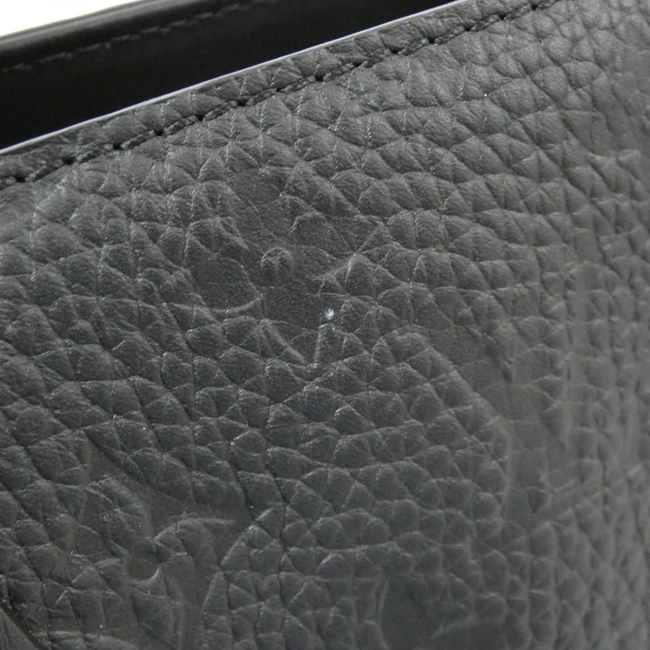 Louis Vuitton Taurillon Monogram Sac Plat Bag — view 3
