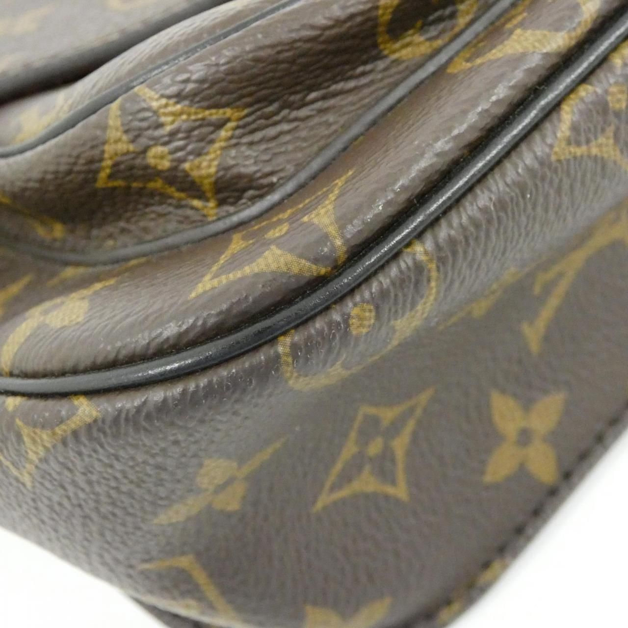 Louis Vuitton Monogram Passi Shoulder Bag — view 3