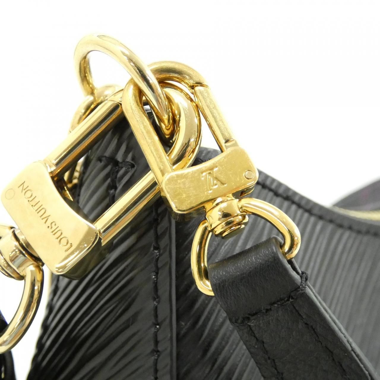 Louis Vuitton Epi Marais Shoulder Bag — view 5