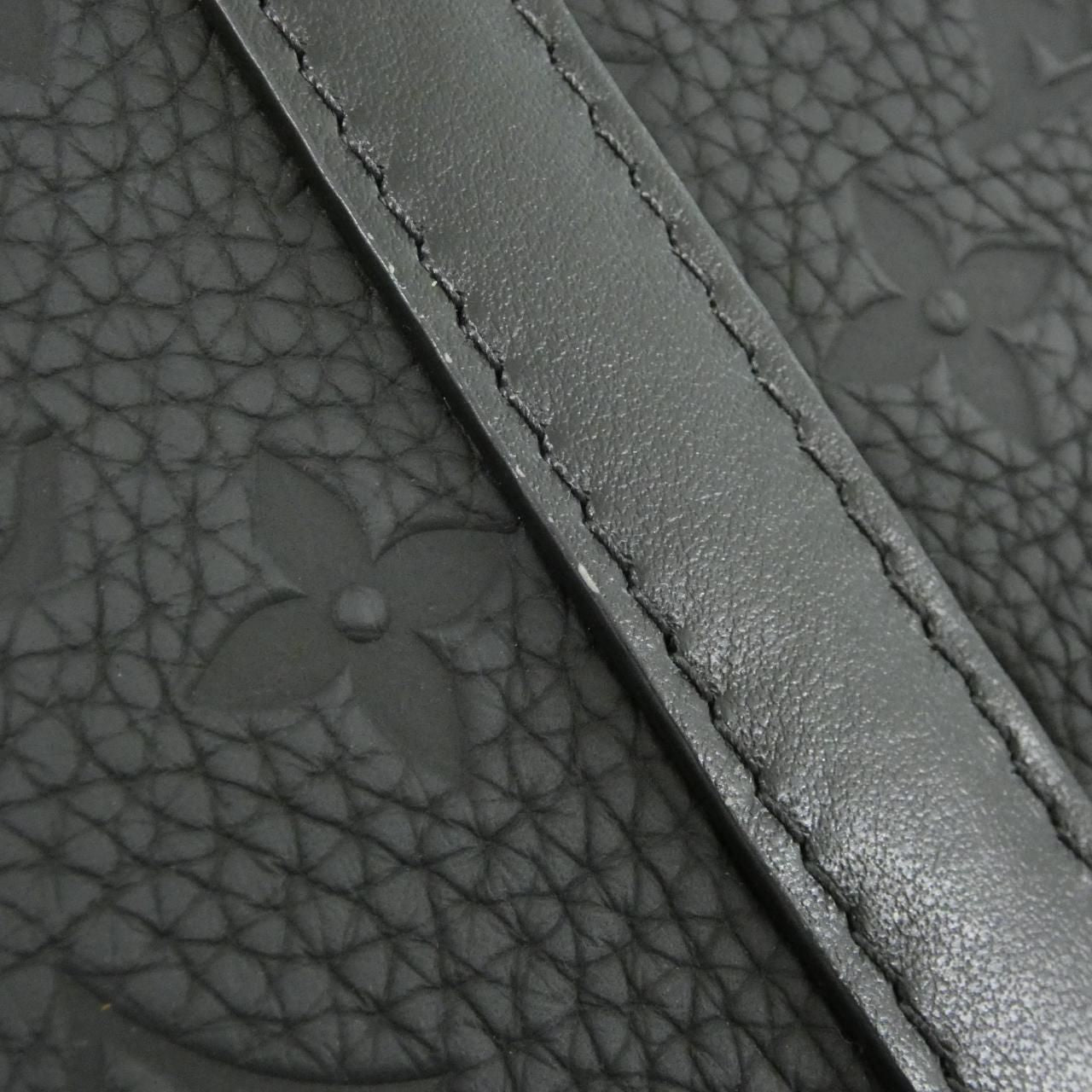 Louis Vuitton Taurillon Monogram Soft Trunk Wallet — view 3