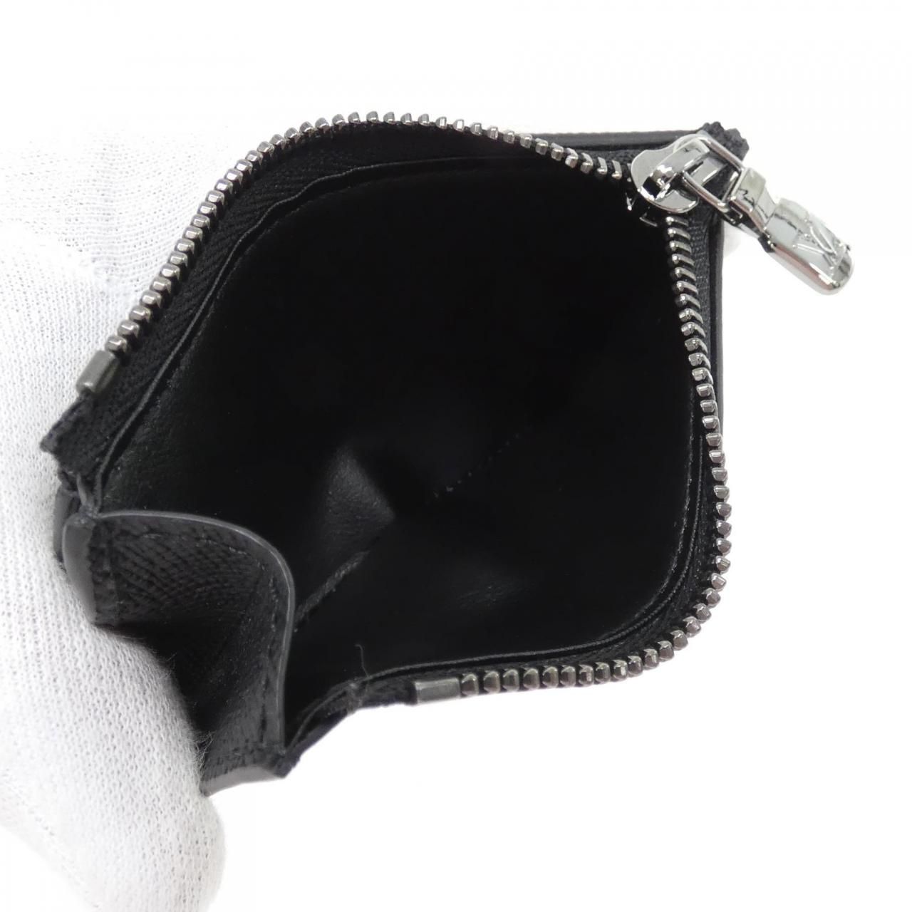 Louis Vuitton Monogram Wallet — view 5