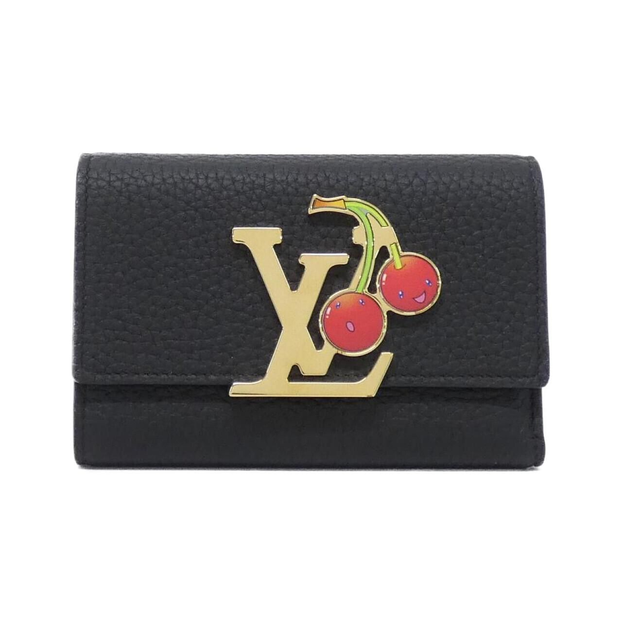 Louis Vuitton Portefeuille Capucines Compact Wallet