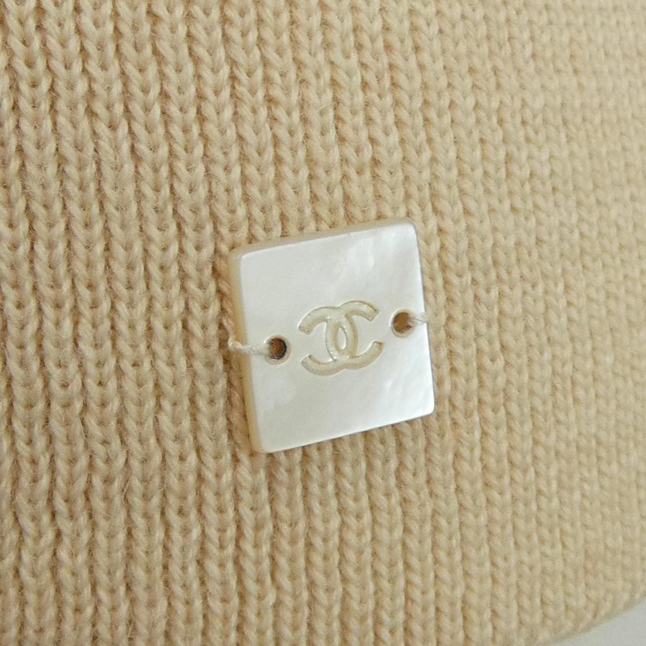Chanel Vintage Knit Sweater — view 7