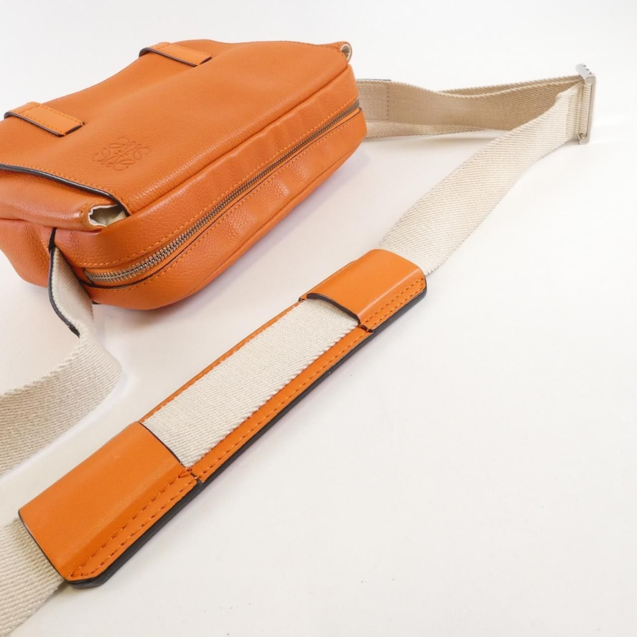 Loewe Military Messenger XS 317 Shoulder Bag — view 8