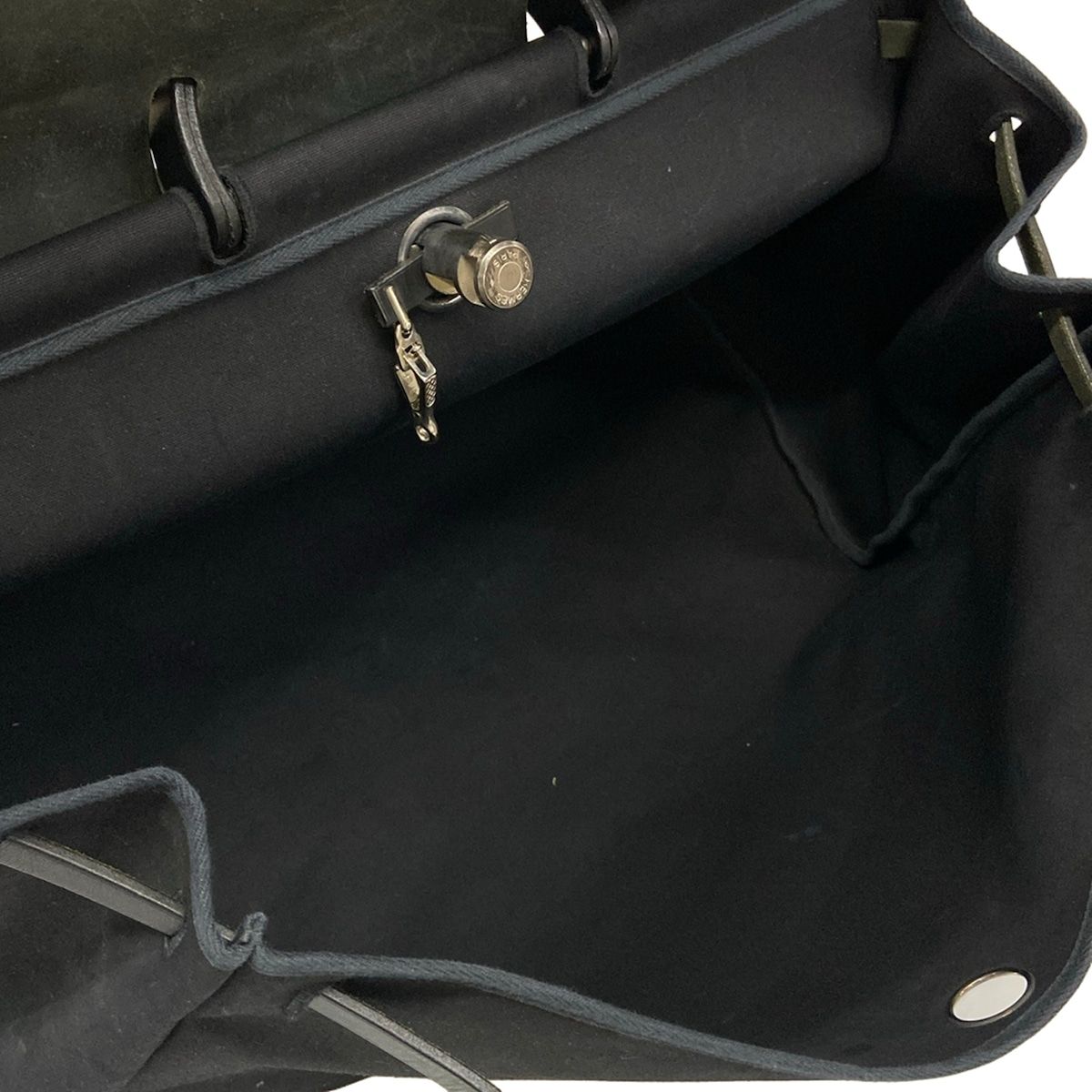 Hermes Handbag Herbag GM Black — view 7