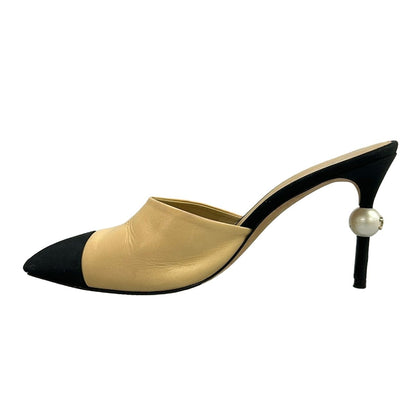 Chanel Mules 36.5 Beige Black Pearl CC Logo Leather — view 3