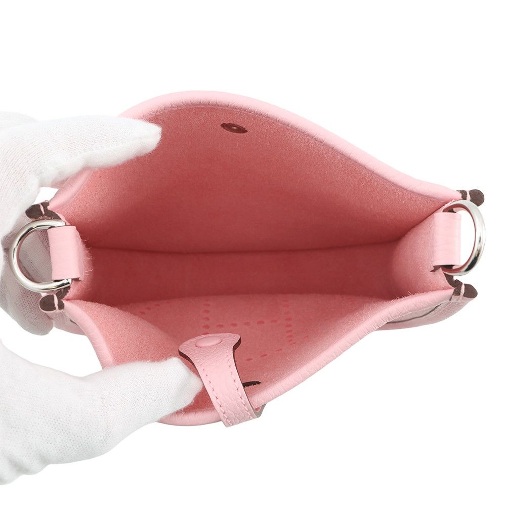 Hermes Shoulder Bag Evelyne TPM 111 cm Rose Sakura Silver Taurillon Clemence — view 4