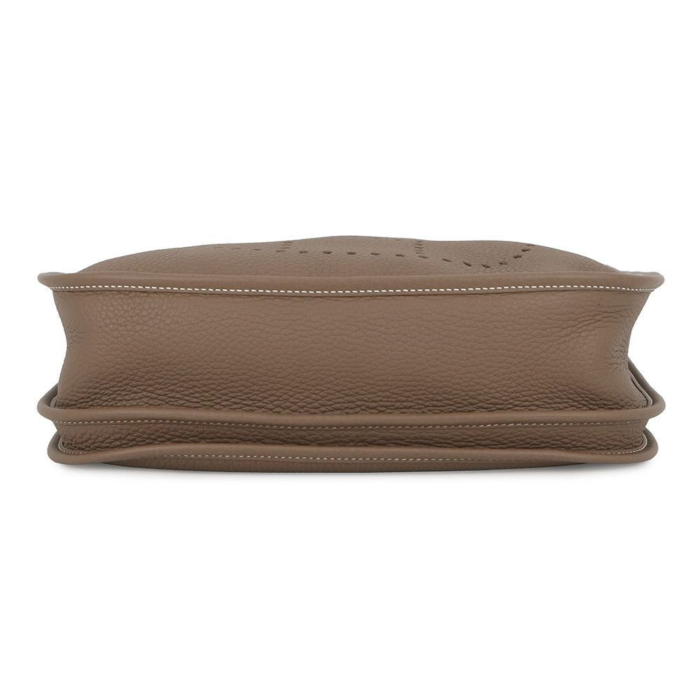 Hermes Shoulder Bag Evelyne 3 PM Etoupe Silver Taurillon Clemence — view 3