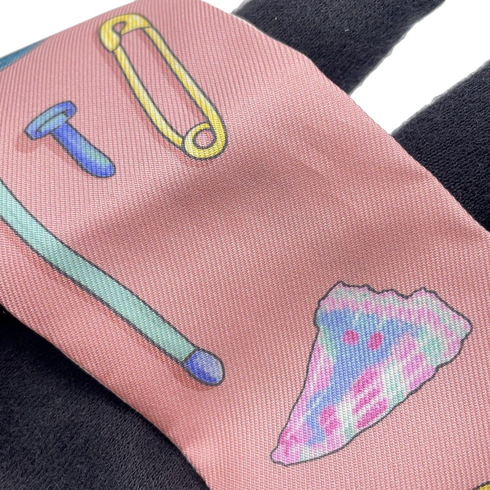 Hermes Scarf Twill in the Pocket — view 6