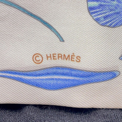 Hermes Scarf Twill in the Pocket — view 7
