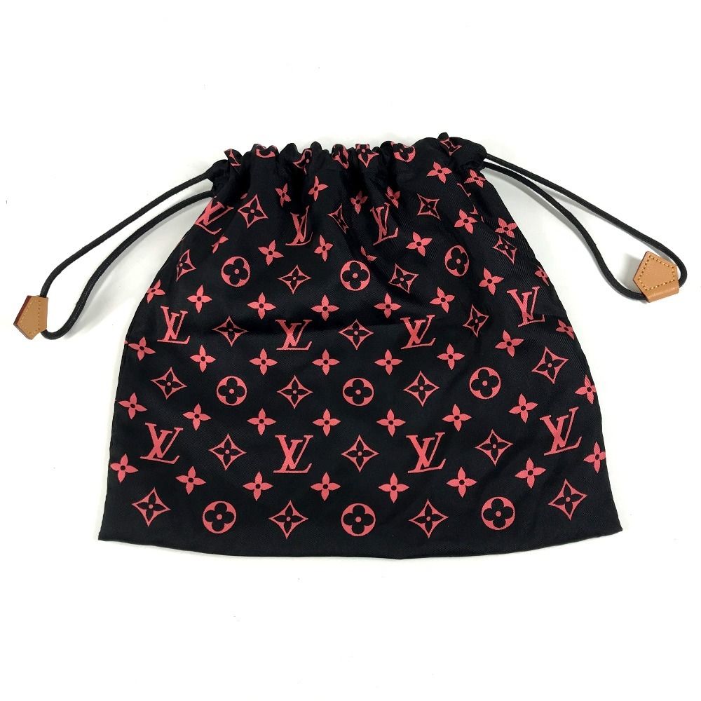 Louis Vuitton Pouch Silk Black — view 2