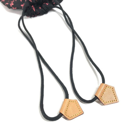 Louis Vuitton Pouch Silk Black — view 3