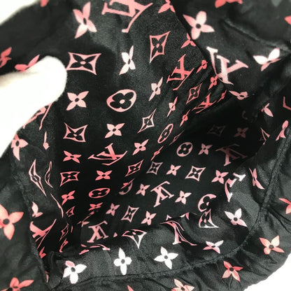 Louis Vuitton Pouch Silk Black — view 6