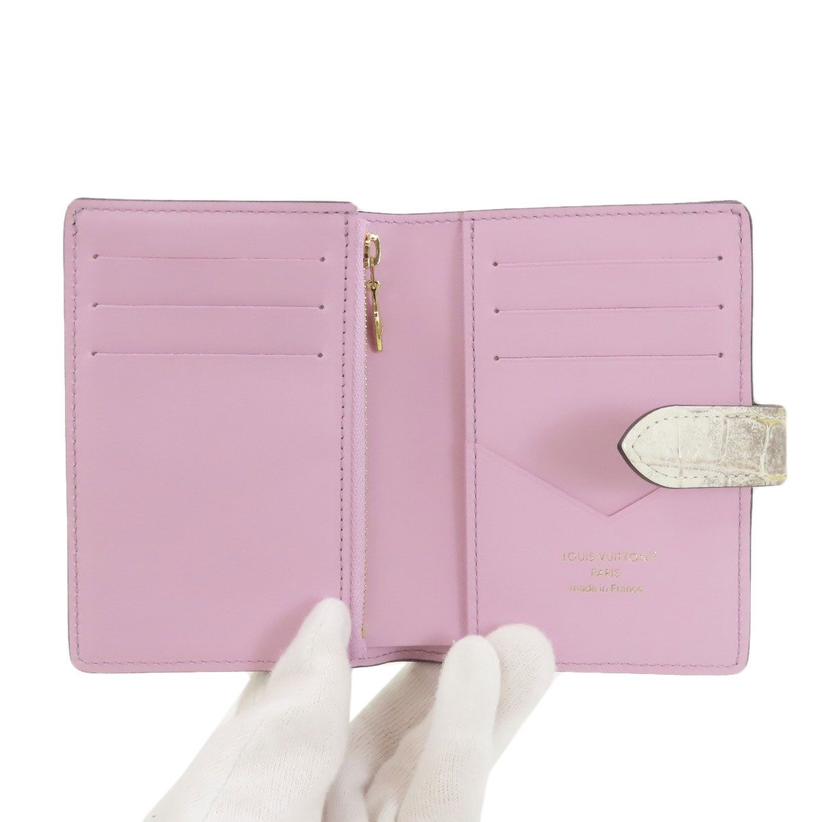 Louis Vuitton Compact Wallet Taurillon — view 4