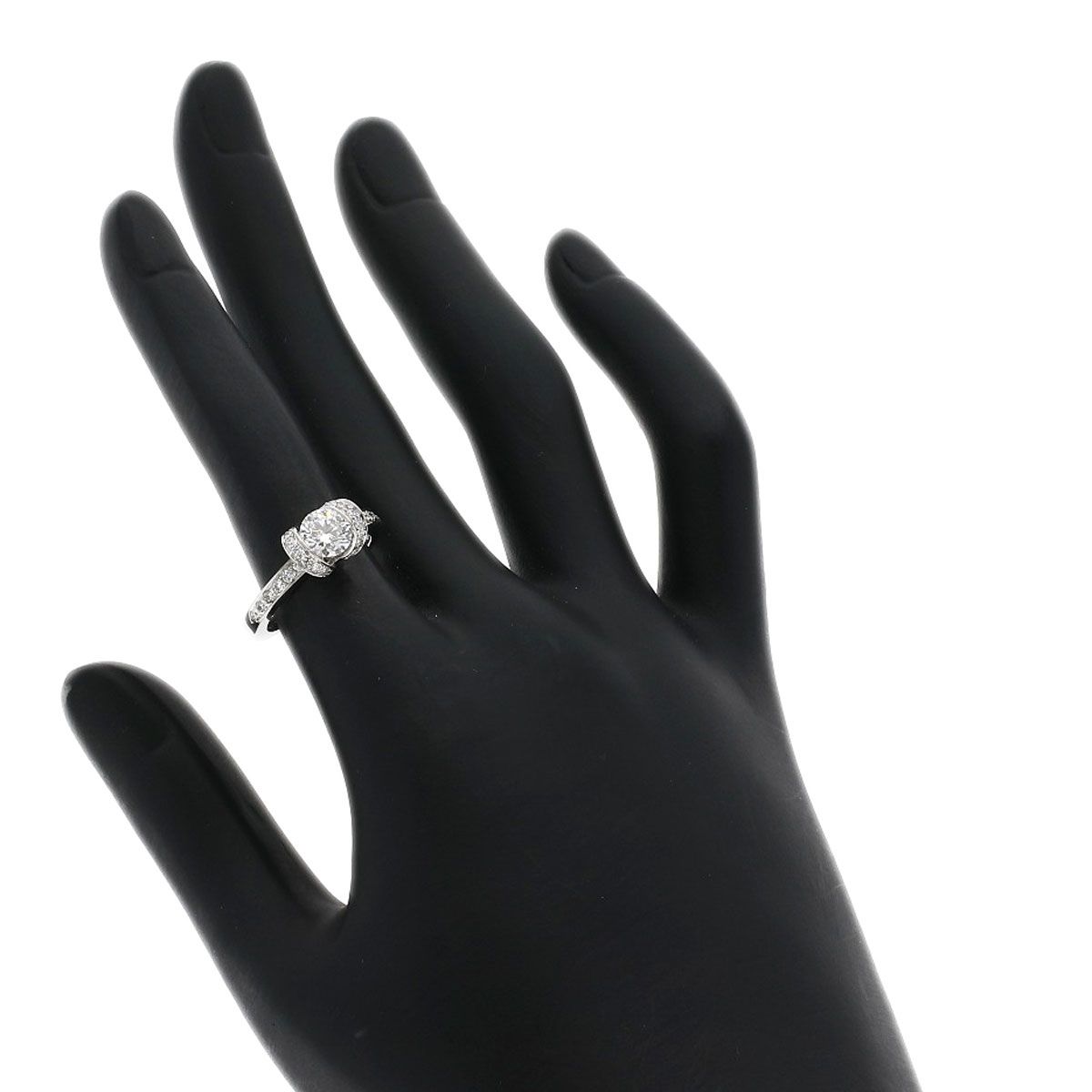 Tiffany & Co Diamond Ring — view 7