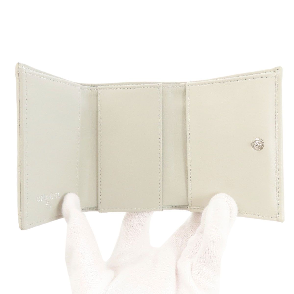 Chanel CC Logo Silver Wallet — view 4