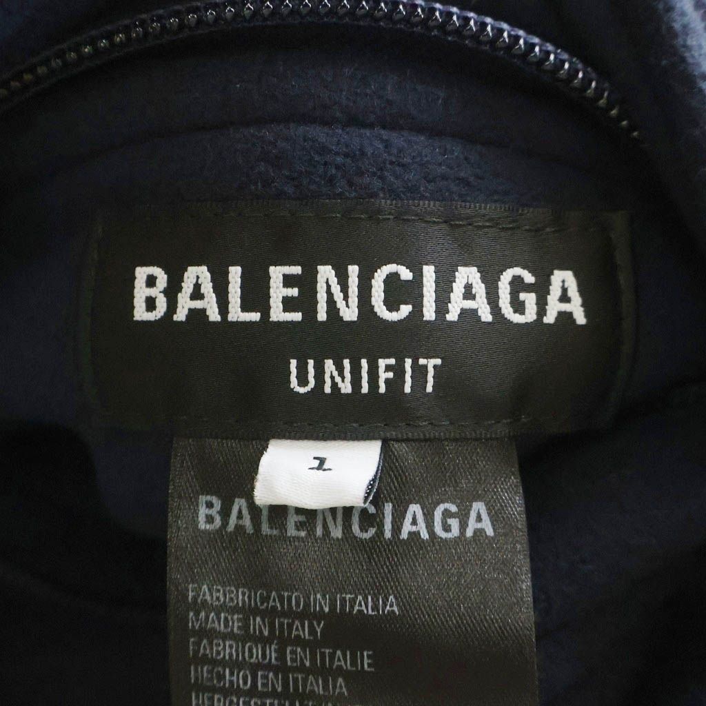 Balenciaga Reversible Puffer BB Embroidery Logo Fleece Jacket Navy — view 6