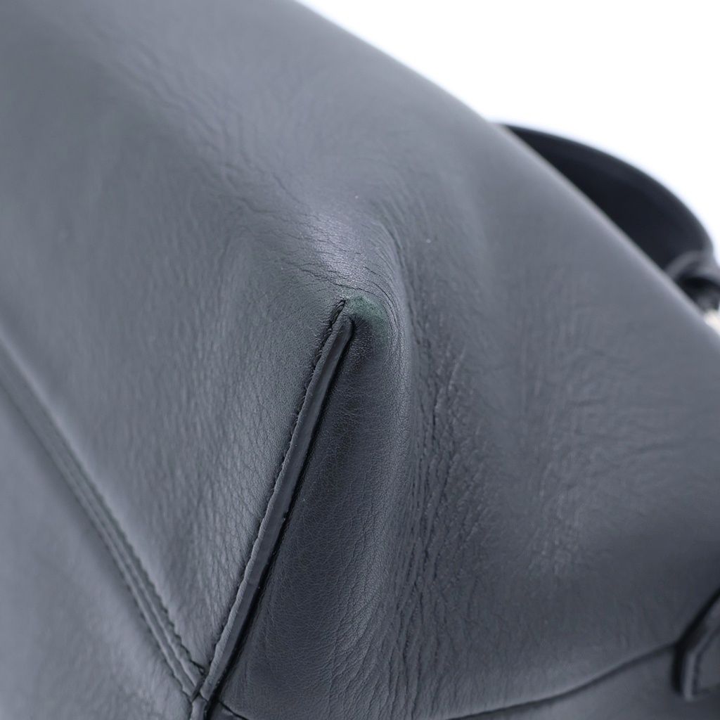 Fendi Visible Leather Black Handbag — view 6