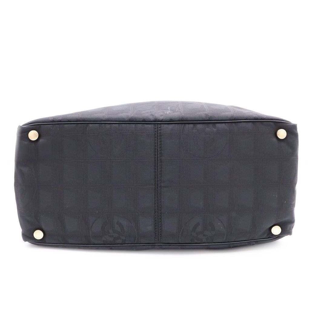 Chanel New Travel Line Tote Black Nylon Leather — view 5