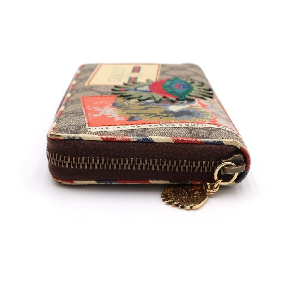 Gucci GG Supreme Courier Round Wallet — view 3