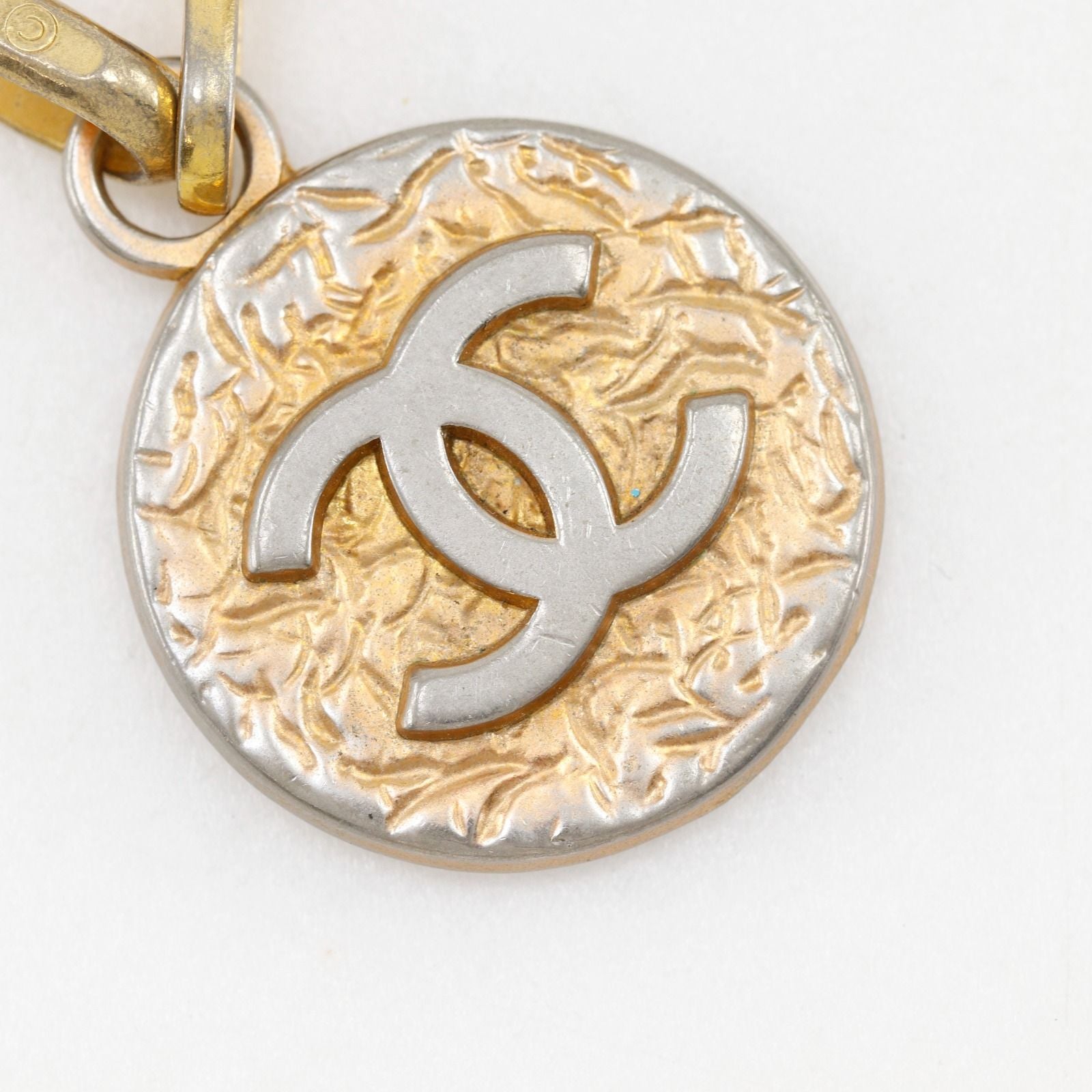Chanel Che CC Logo Vintage Leather Black LadyBelt Belt — view 6