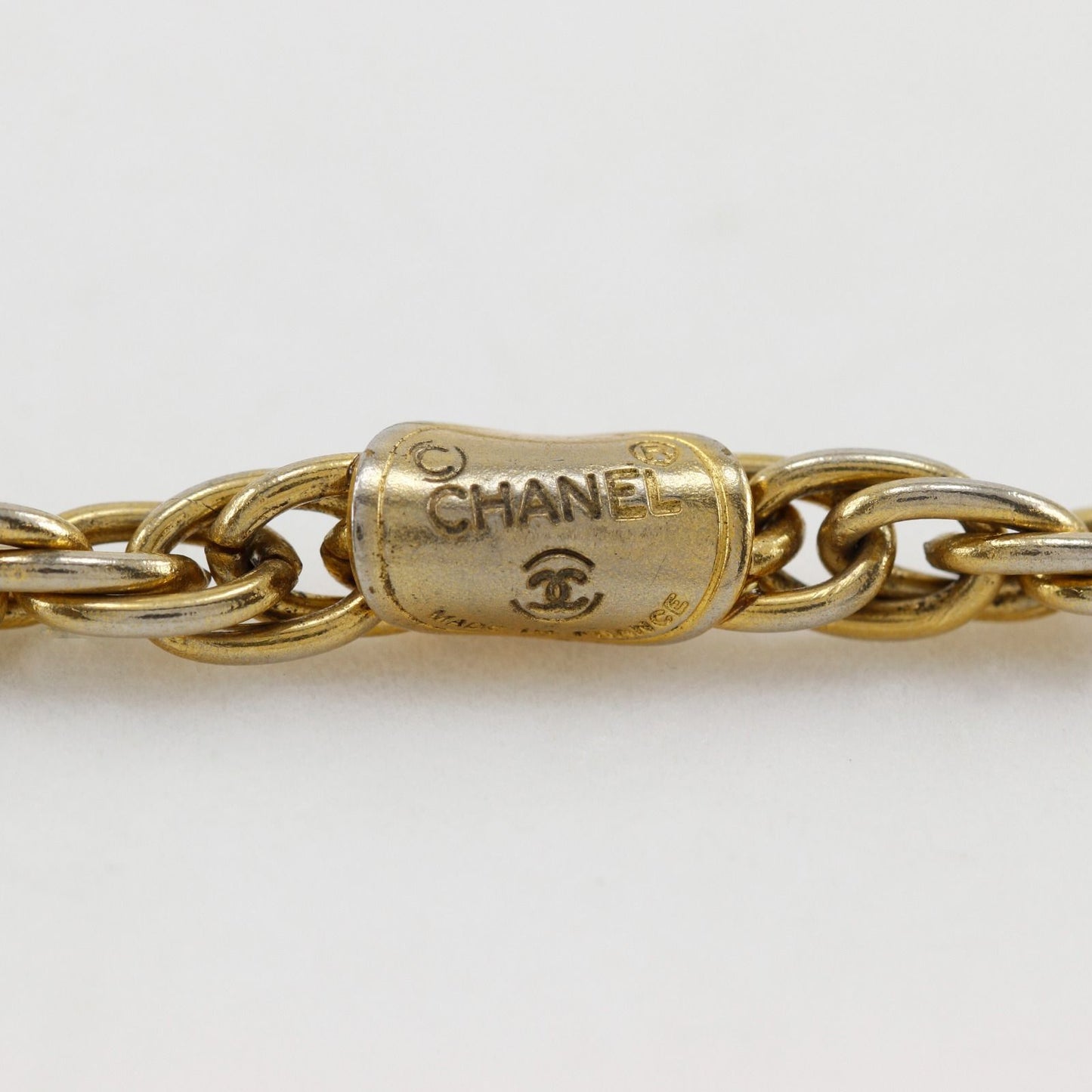 Chanel CC Logo Vintage Necklace — view 5