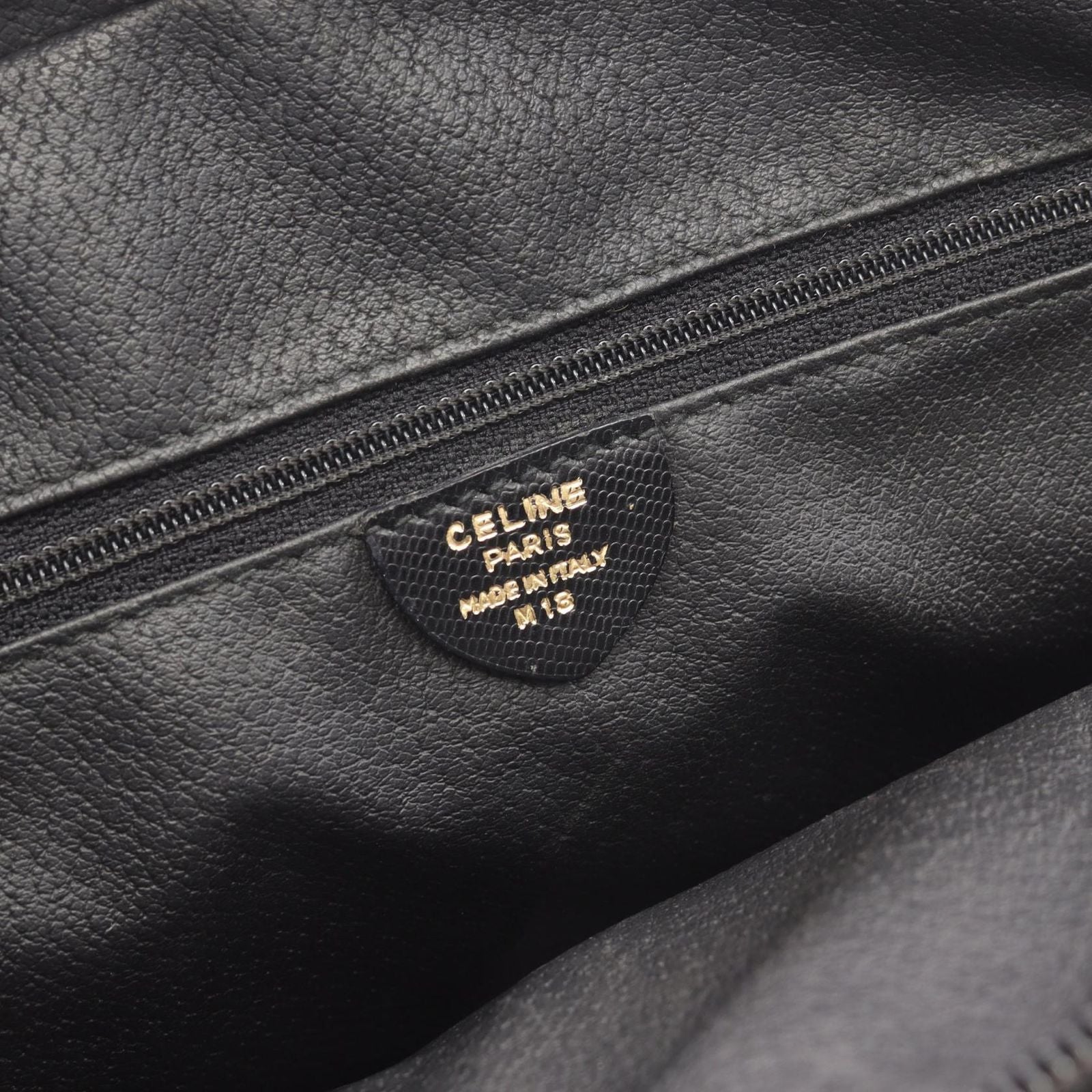 Celine Seri Handbag Sa Ninelelogo Black Leather Sa Ninele Logo — view 4