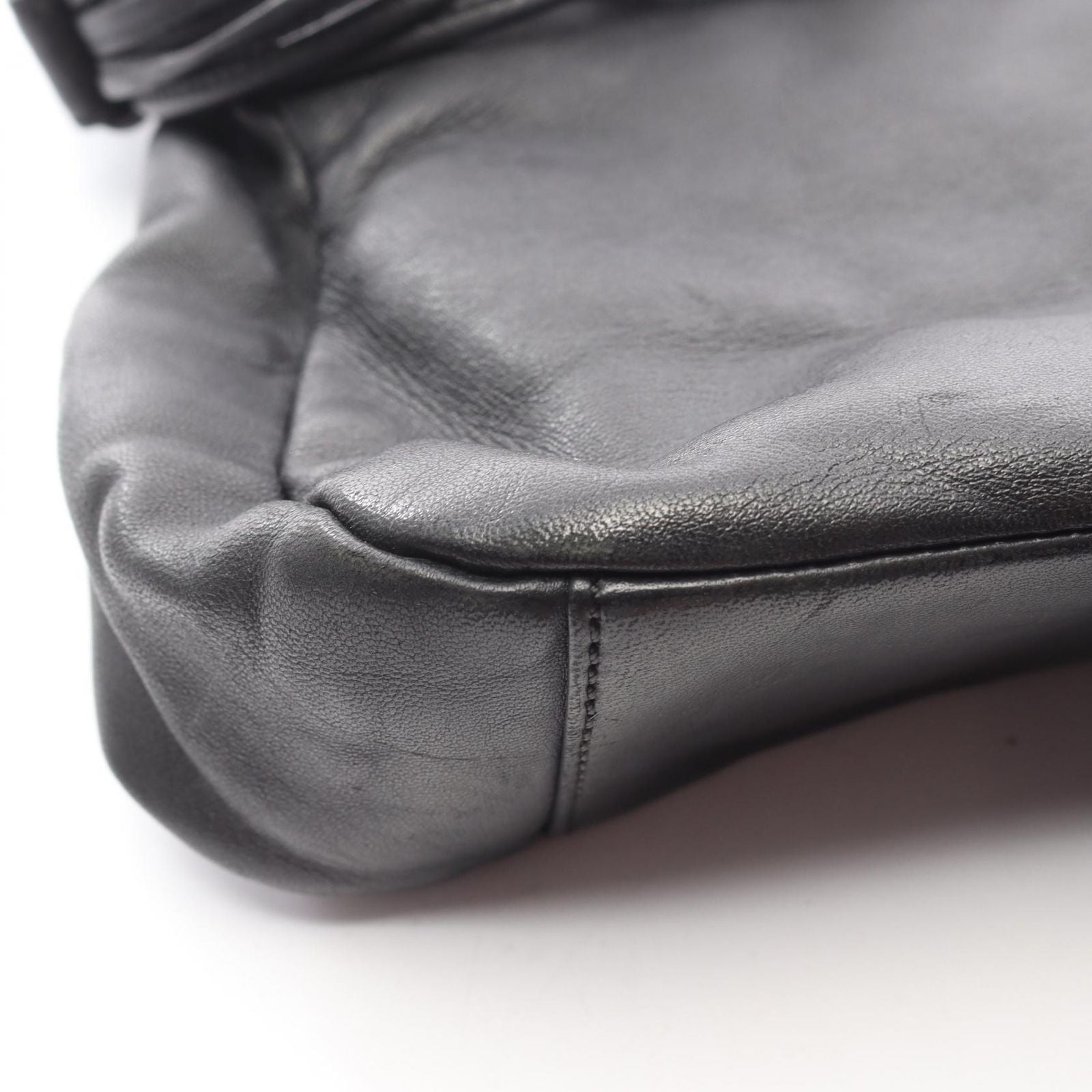 Loewe Shoulder Bag Anagram Black Leather — view 8