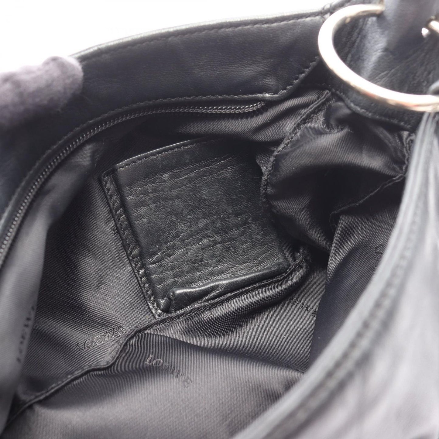 Loewe Shoulder Bag Anagram Black Leather — view 5