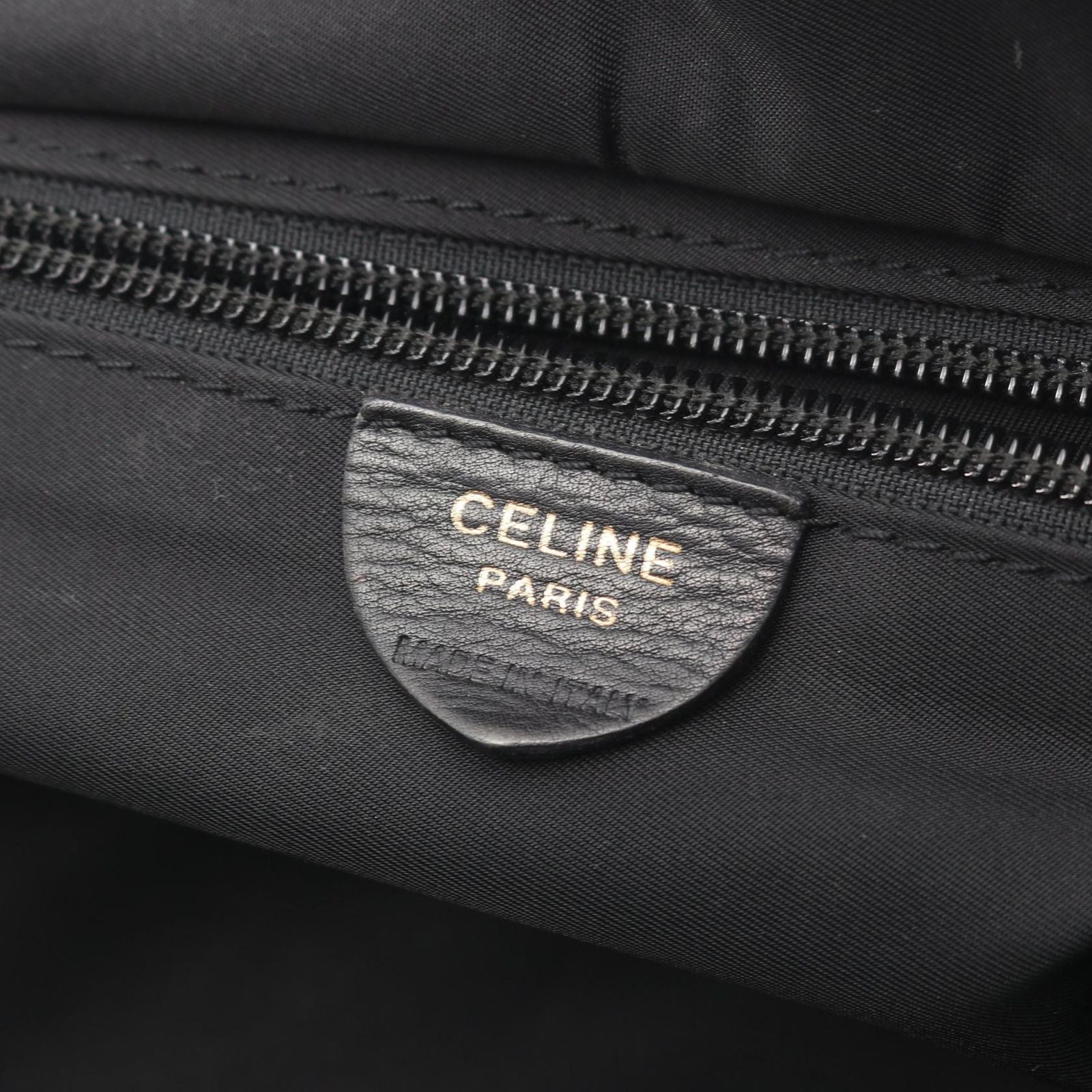 Celine Seri Handbag Sa Ninelelogo Black Nylon Leather — view 4