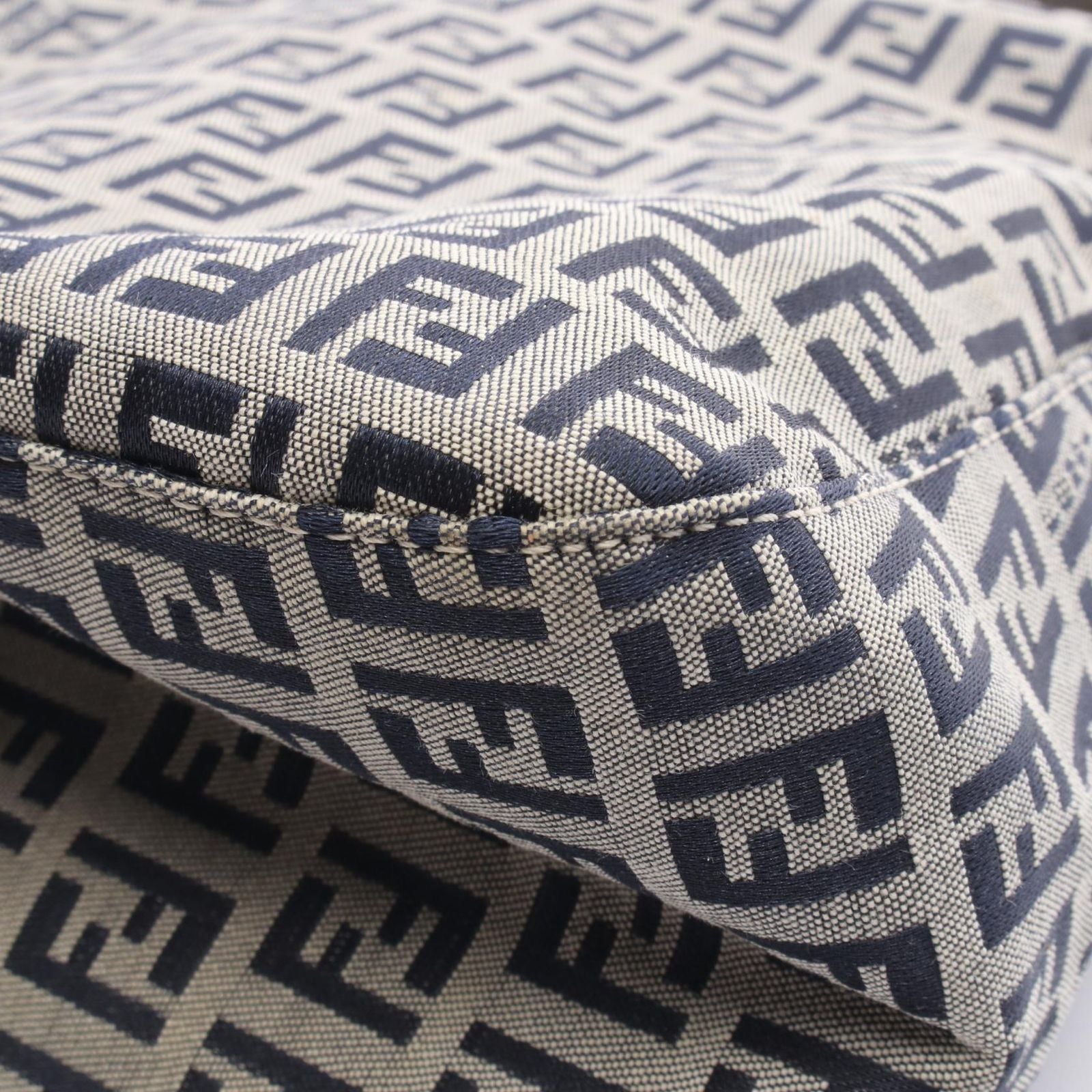Fendi of Navy Canvas Leather of Shoulder Bag — view 6