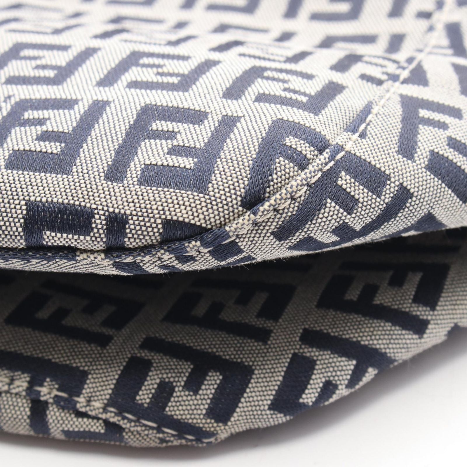 Fendi of Navy Canvas Leather of Shoulder Bag — view 9