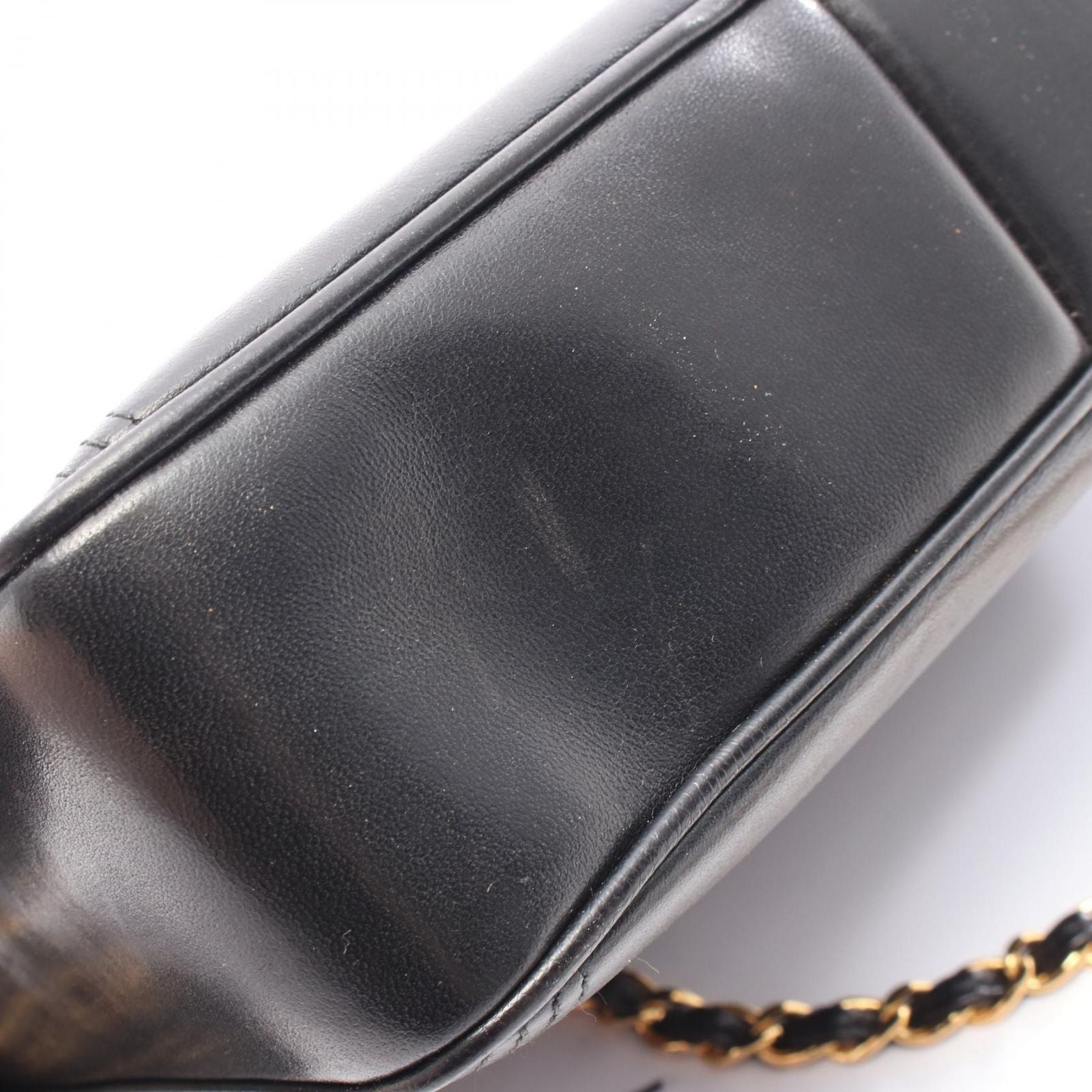 Chanel Shoulder Bag CC Logo Black Lambskin CC Che — view 8