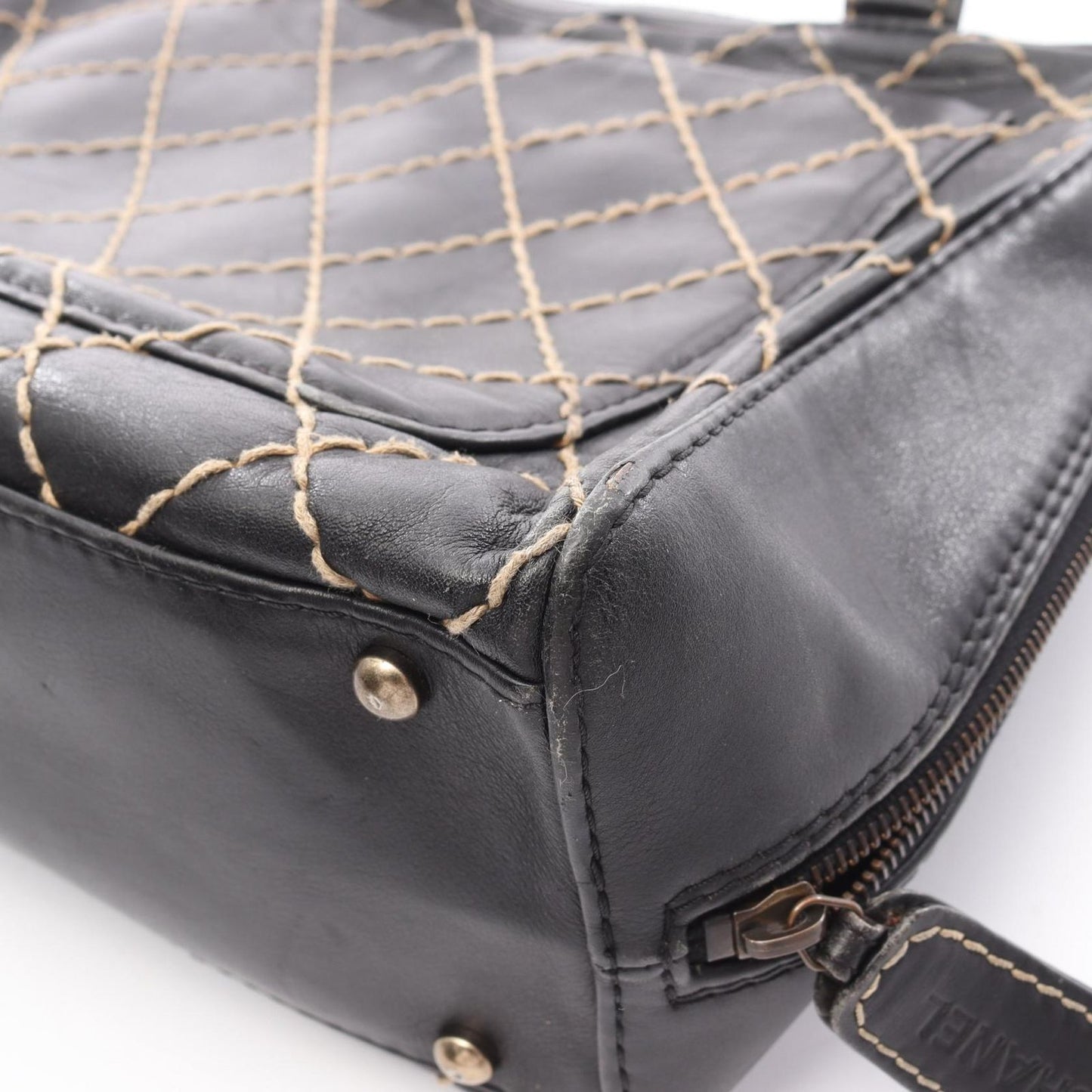 Chanel Handbag Wild Stitch Black Leather — view 6