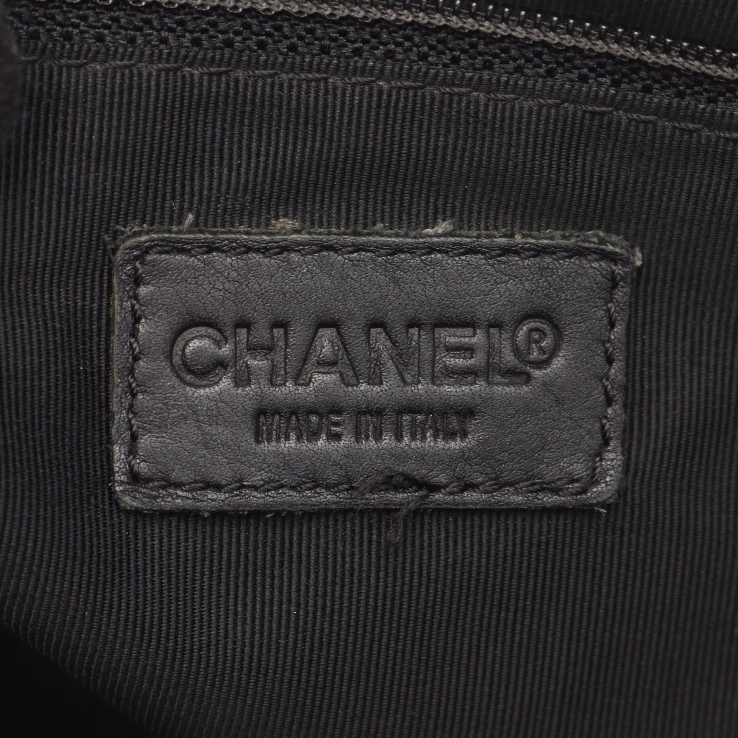 Chanel Handbag Wild Stitch Black Leather — view 4