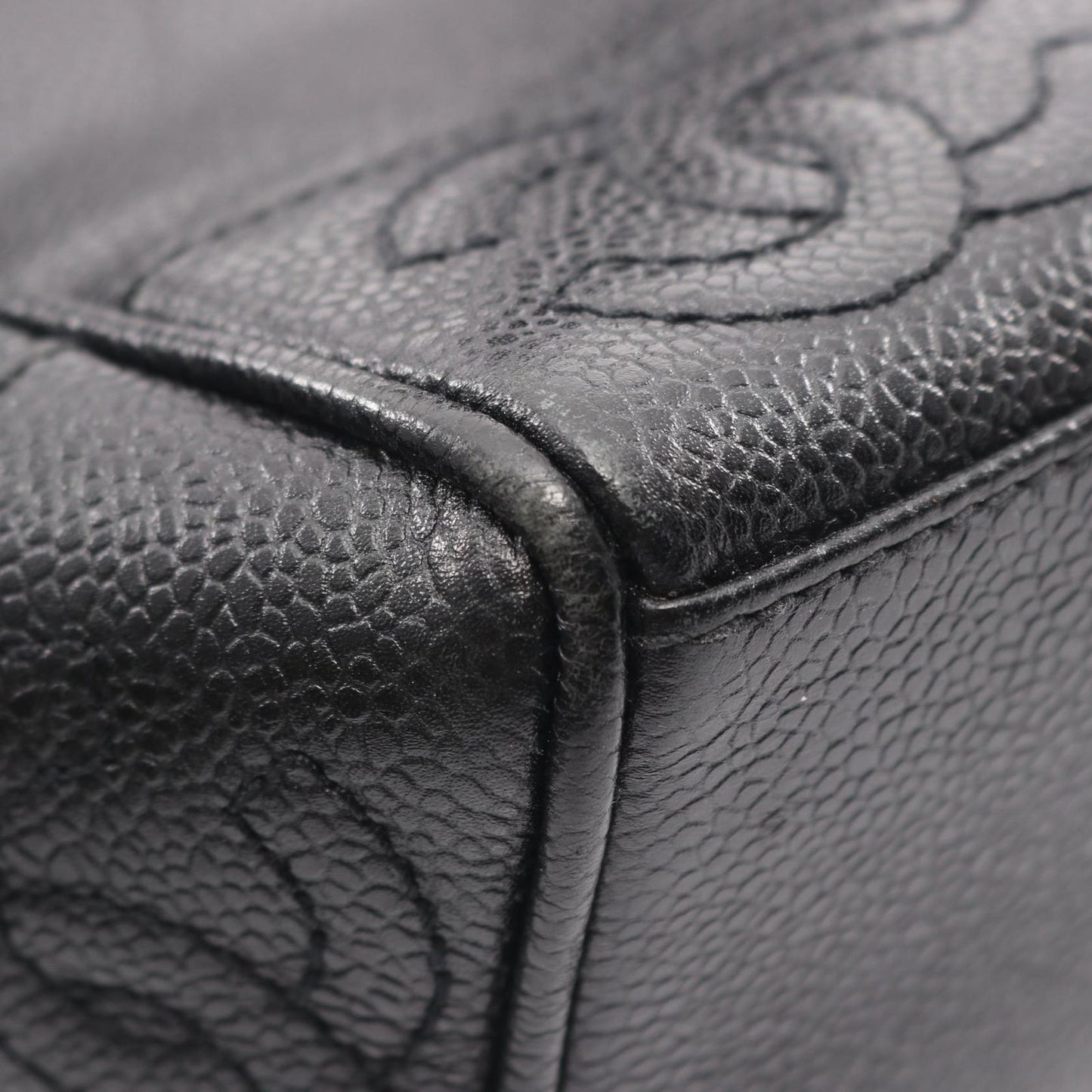 Chanel Shoulder Bag lecoco Mark Black Leather lekoko Sleda Tote — view 6