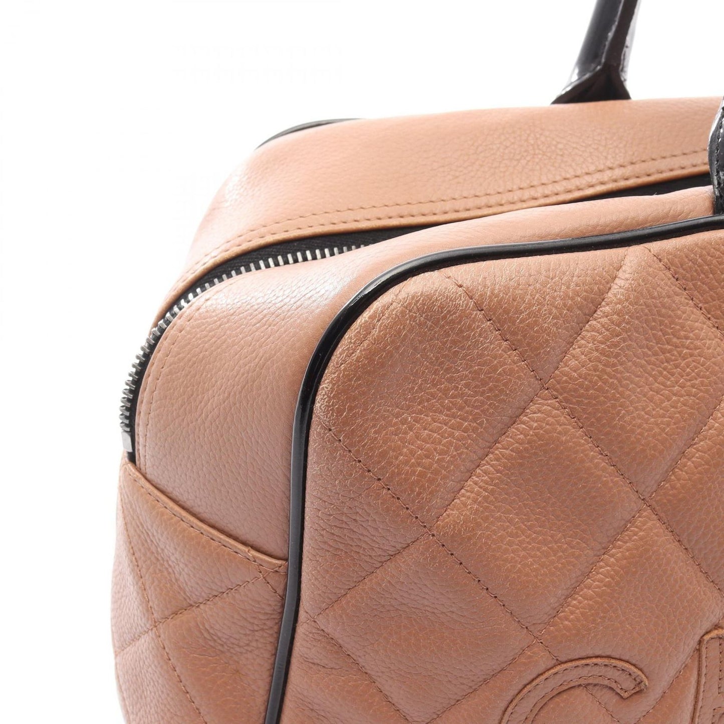 Chanel Handbag Quilted Beige Black Tree Patent Leather Logo — view 8