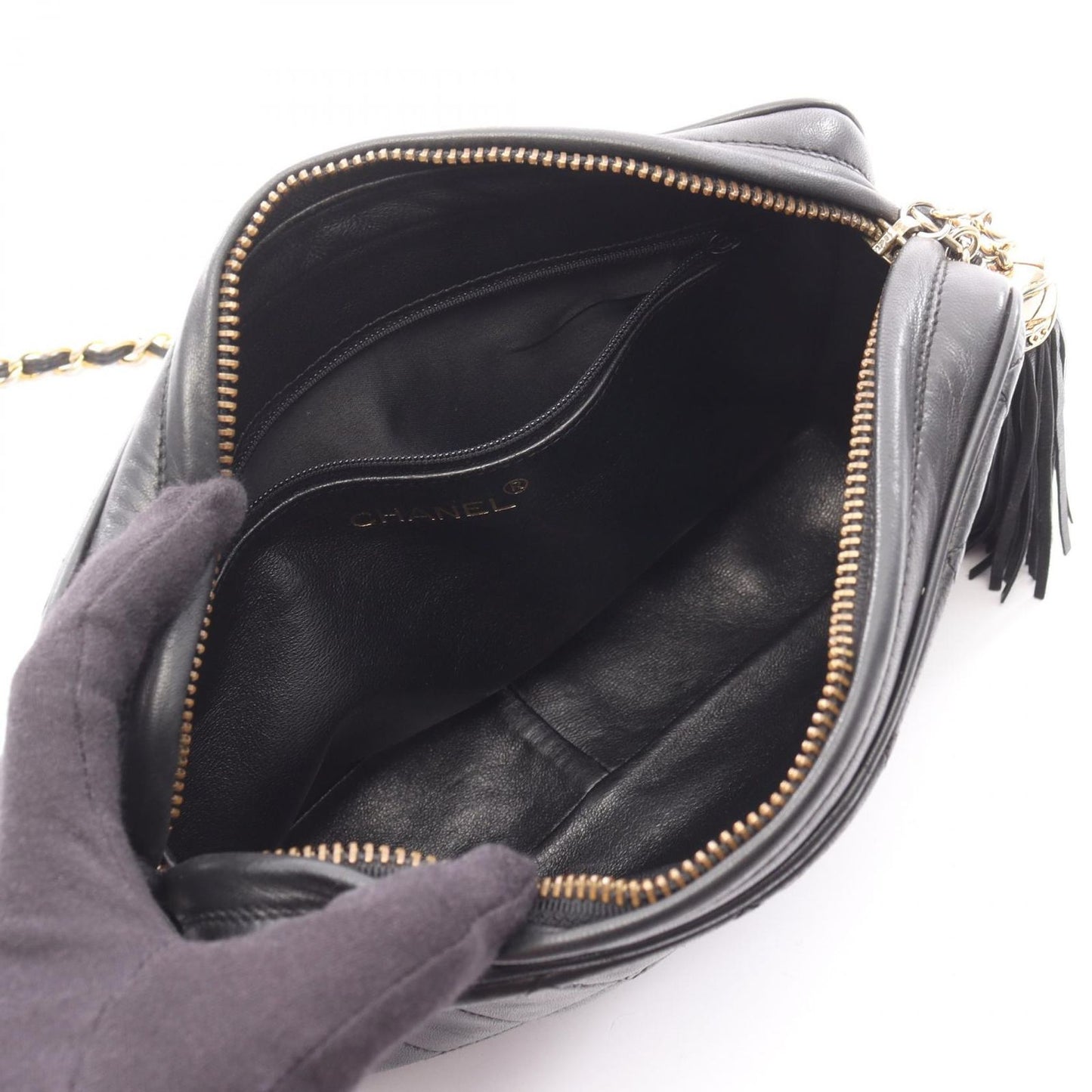 Chanel Shoulder Bag CC Logo Da Black Lambskin Da CC Che — view 3