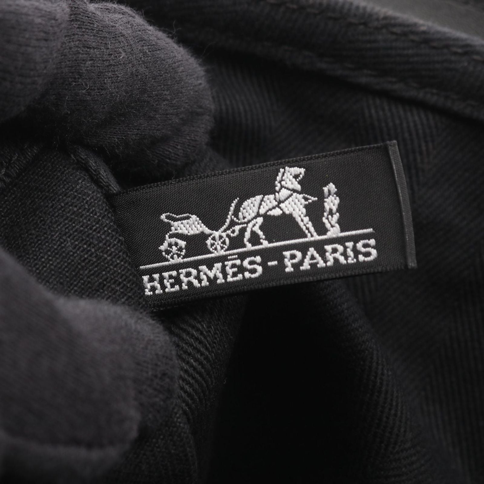 Hermes Handbag Lepalaso PM Black Leather Balepalaso — view 4