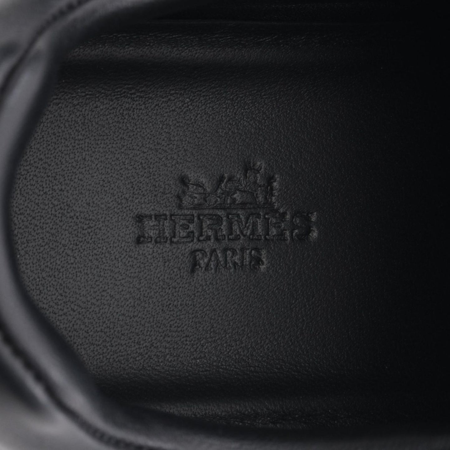 Hermes Sneakers BK WH Leather — view 5