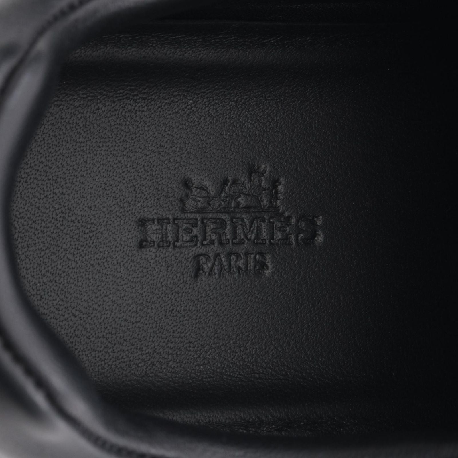 Hermes Sneakers BK WH Leather — view 5