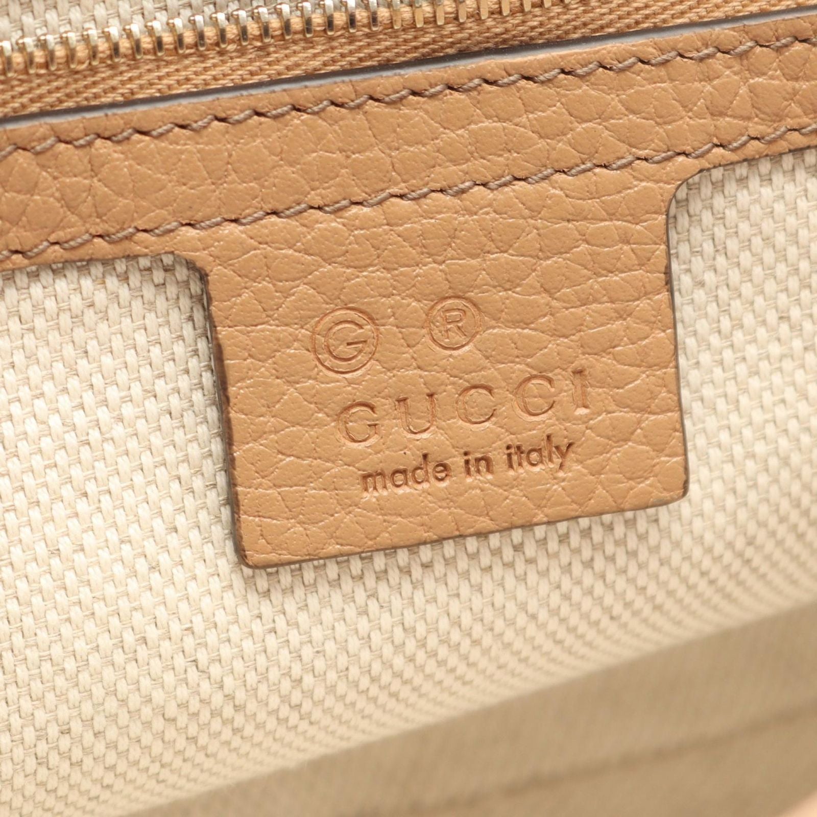 Gucci Shoulder Bag Soho Interlocking Leather — view 4