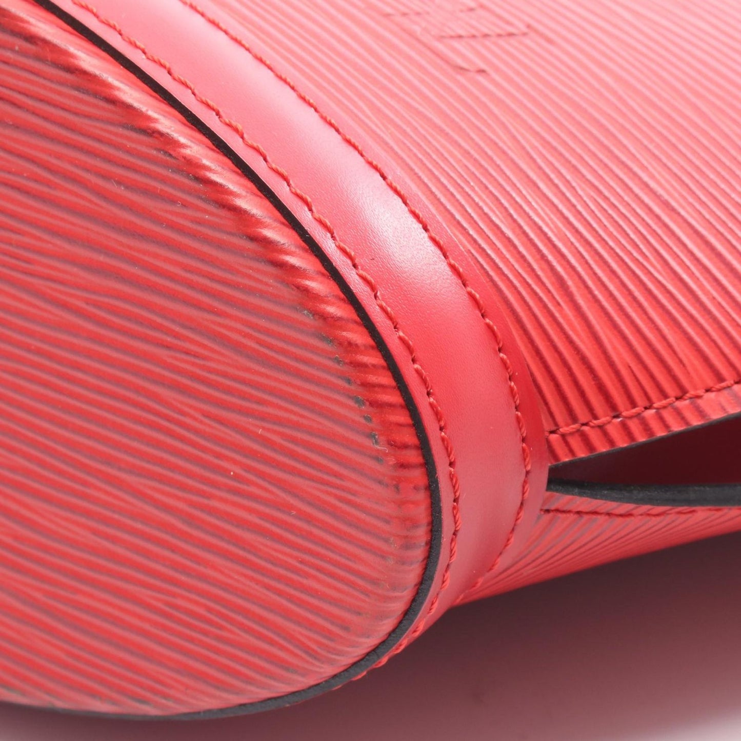 Louis Vuitton Shoulder Bag Leather Poignet — view 7