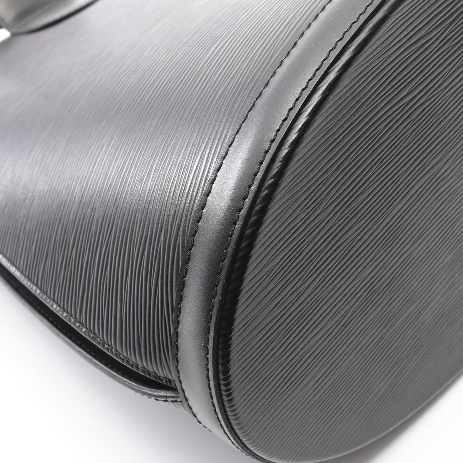 Louis Vuitton Shoulder Bag Nineryu Noir Leather — view 7