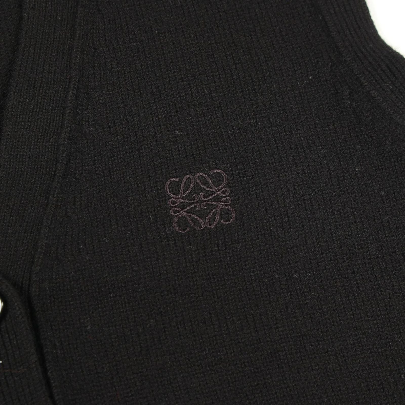 Loewe Vest Anagram — view 8