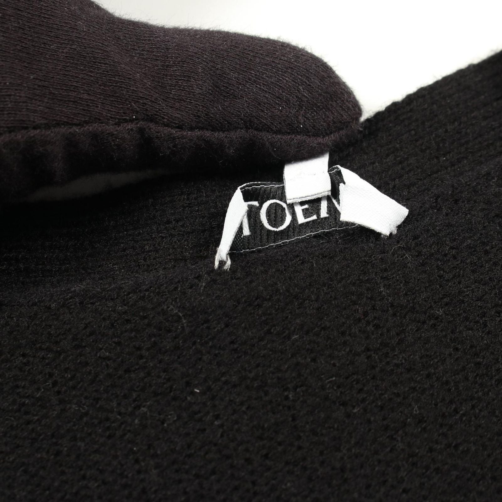 Loewe Vest Anagram — view 6
