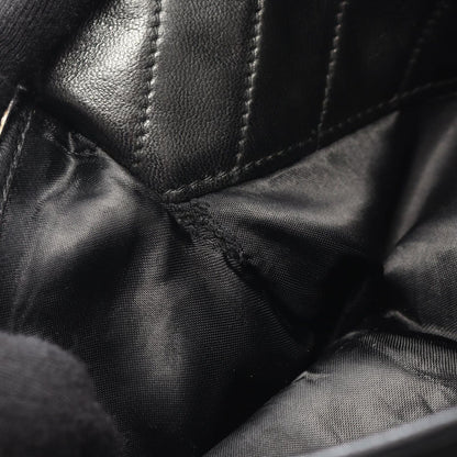 Chanel Shoulder Bag CC Logo Black Lambskin — view 8