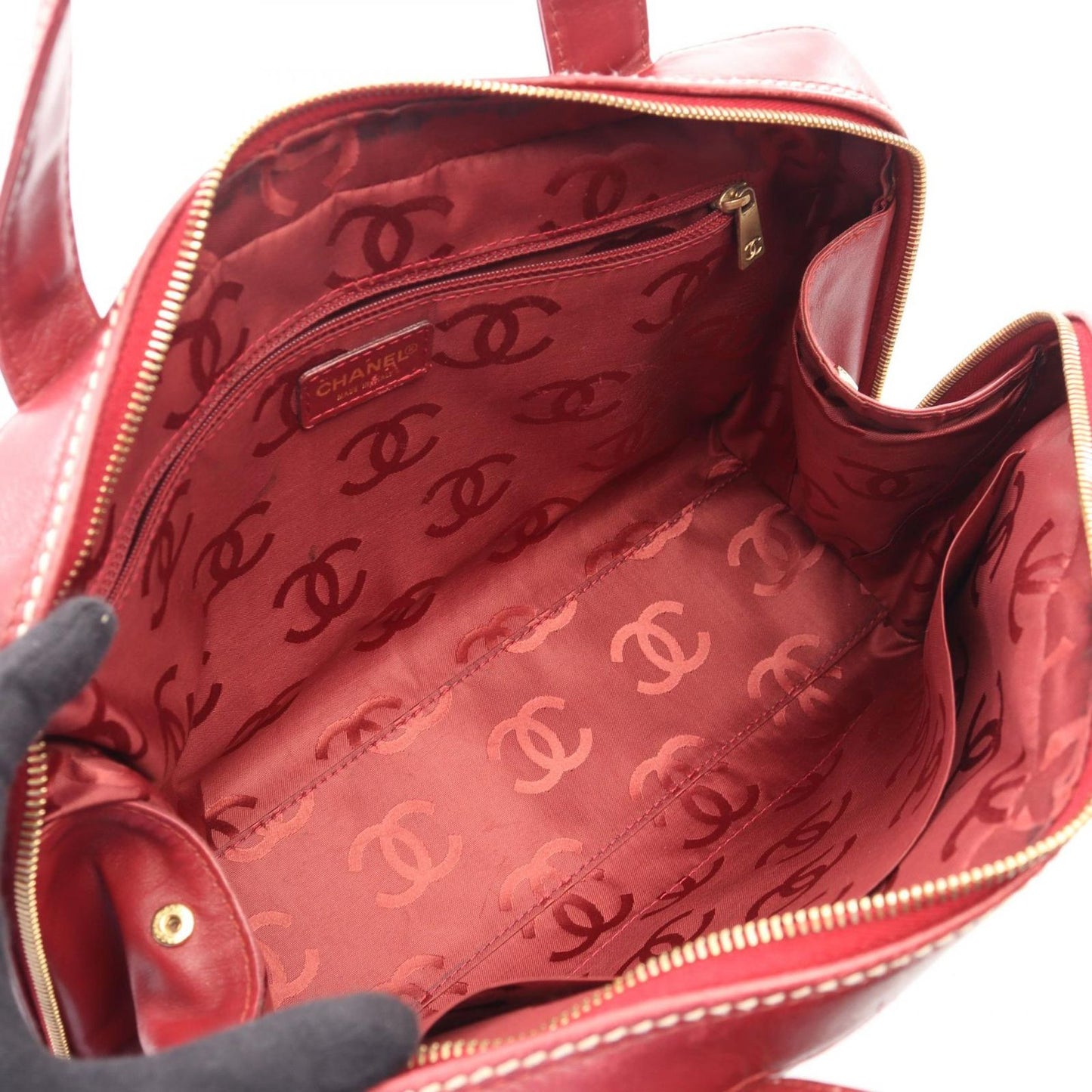 Chanel Handbag Wild Stitch Red Leather — view 3