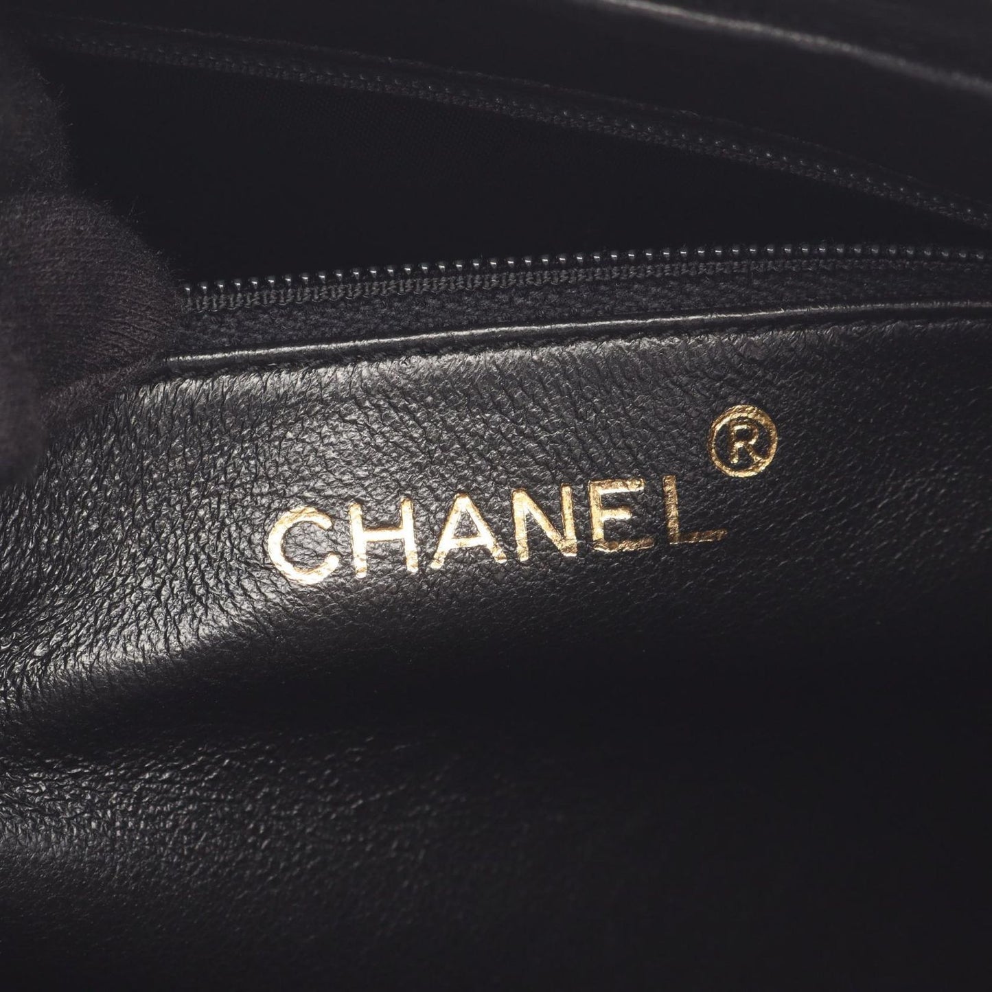 Chanel Shoulder Bag Quilted Black Lambskin Che — view 4