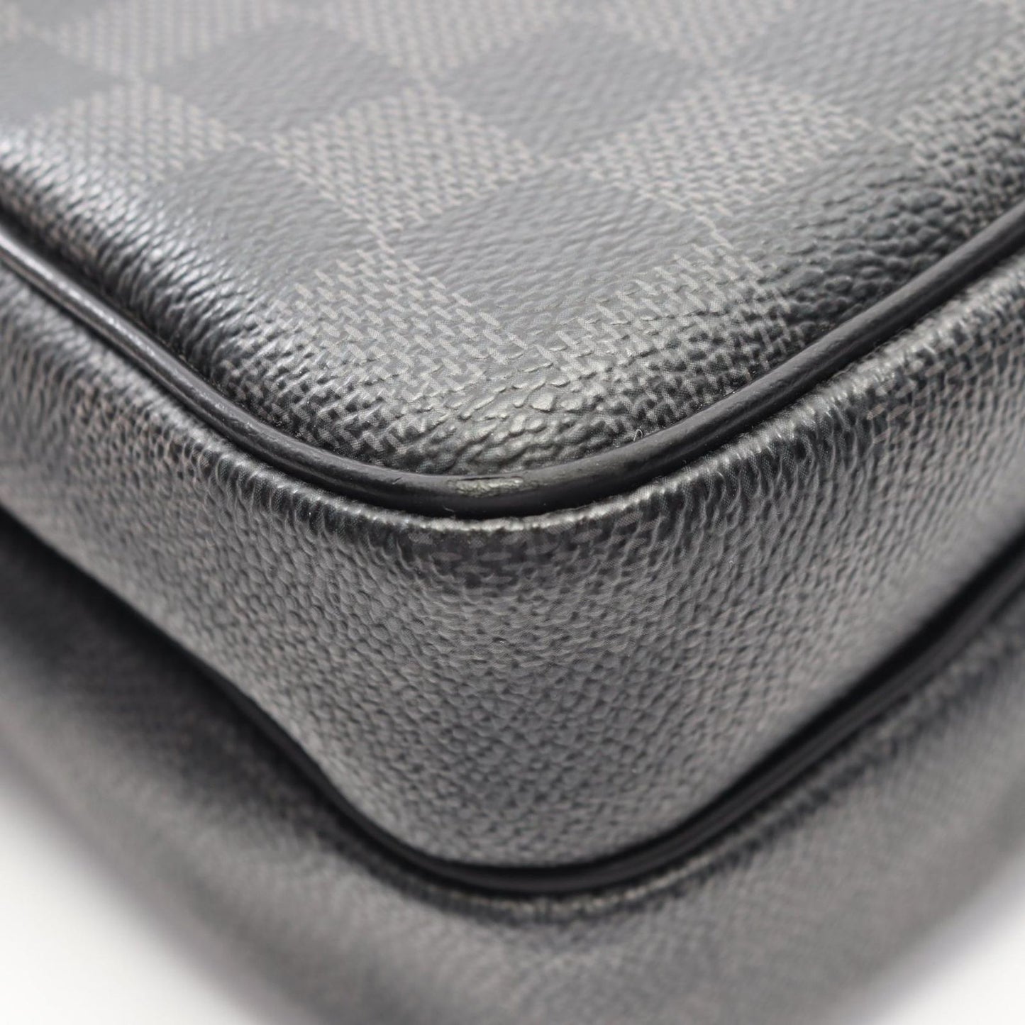 Louis Vuitton Shoulder Bag Remu Canvas Leather — view 6